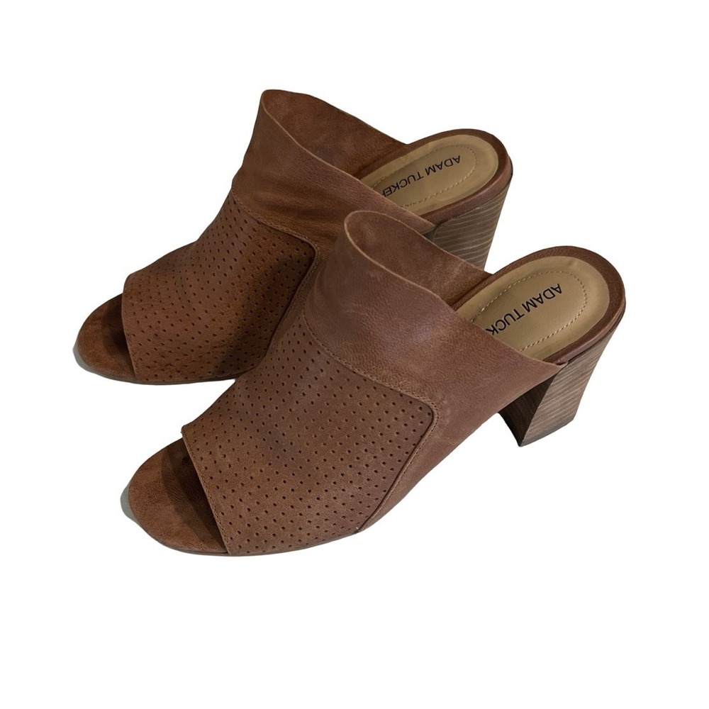 Adam Tucker Women's Perforated‎ Leather Tan Slip On Mule Shoes Heels Size 7.5M - Picture 2 of 7